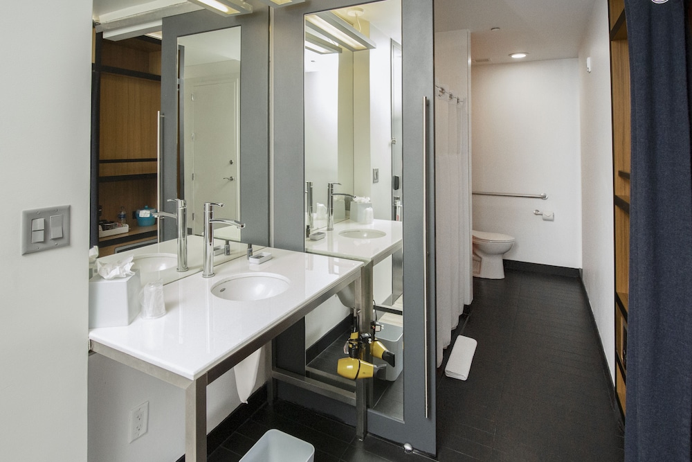 Aloft Miami Doral - photo 39