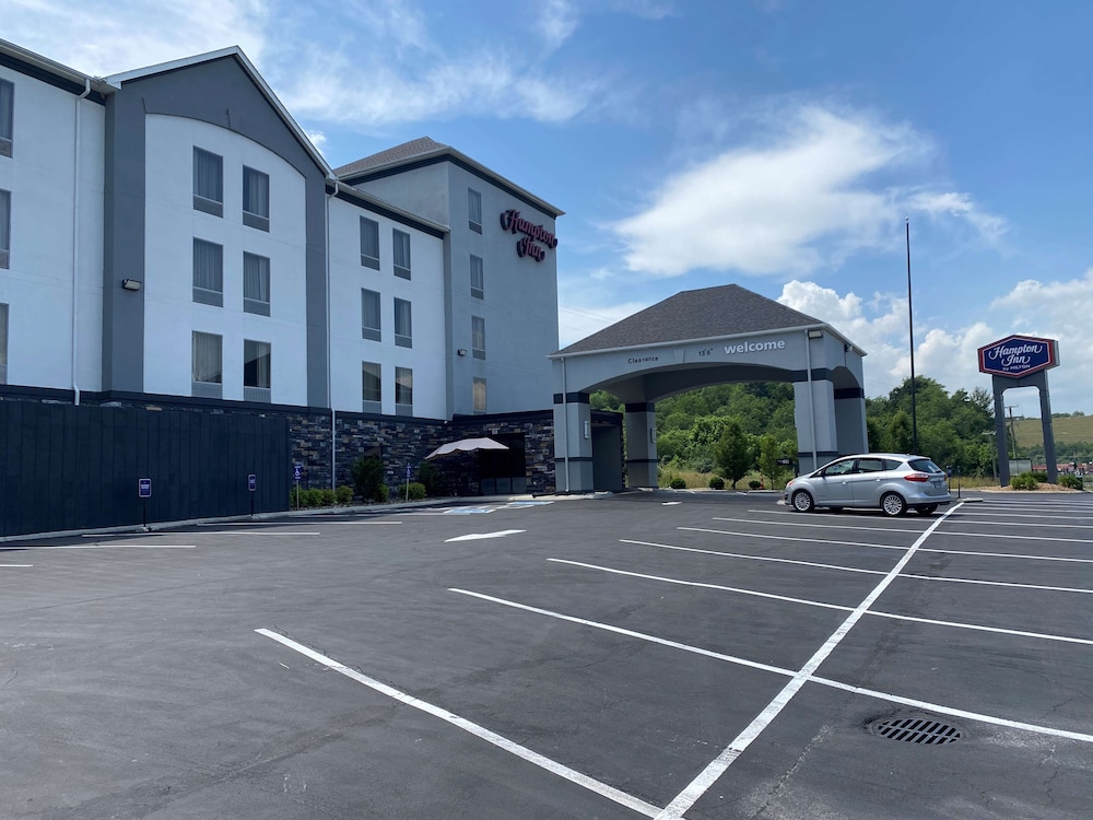 Hampton Inn Ft. Chiswell Max Meadows - photo 20