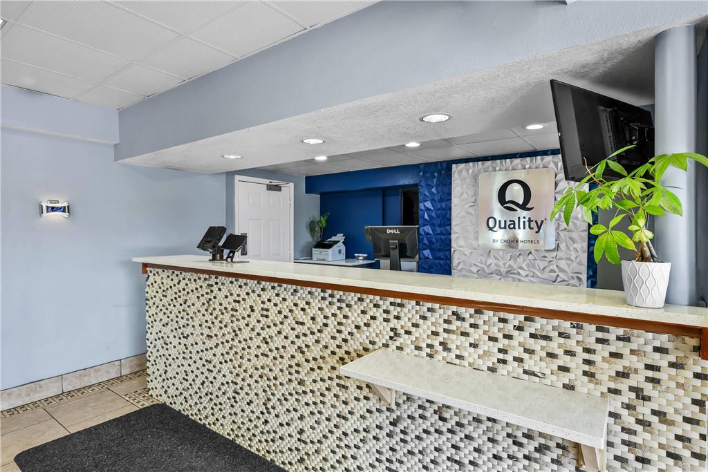 Quality Inn Bowling Green South - photo 7