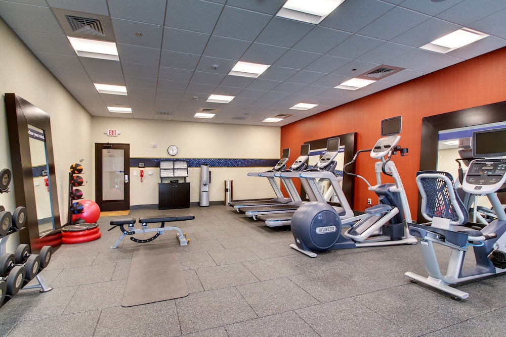 Hampton Inn & Suites Greenville Airport SC - photo 45