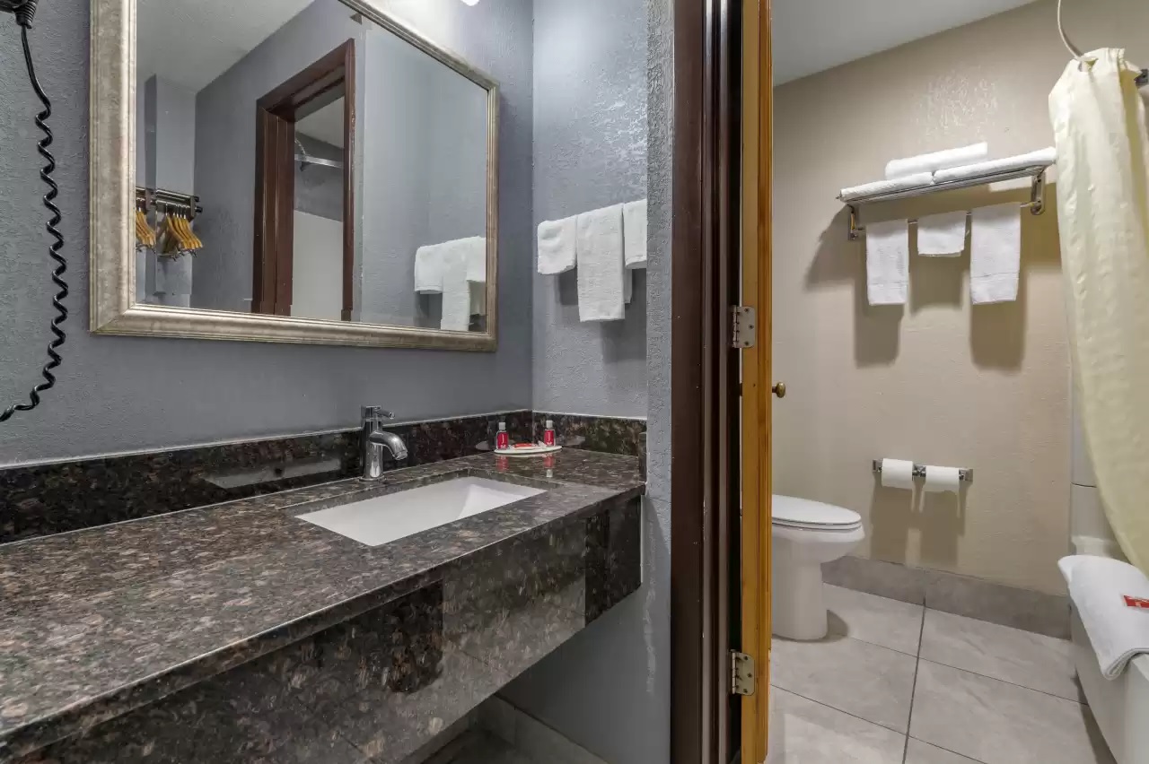 Econo Lodge Lafayette LA - photo 9
