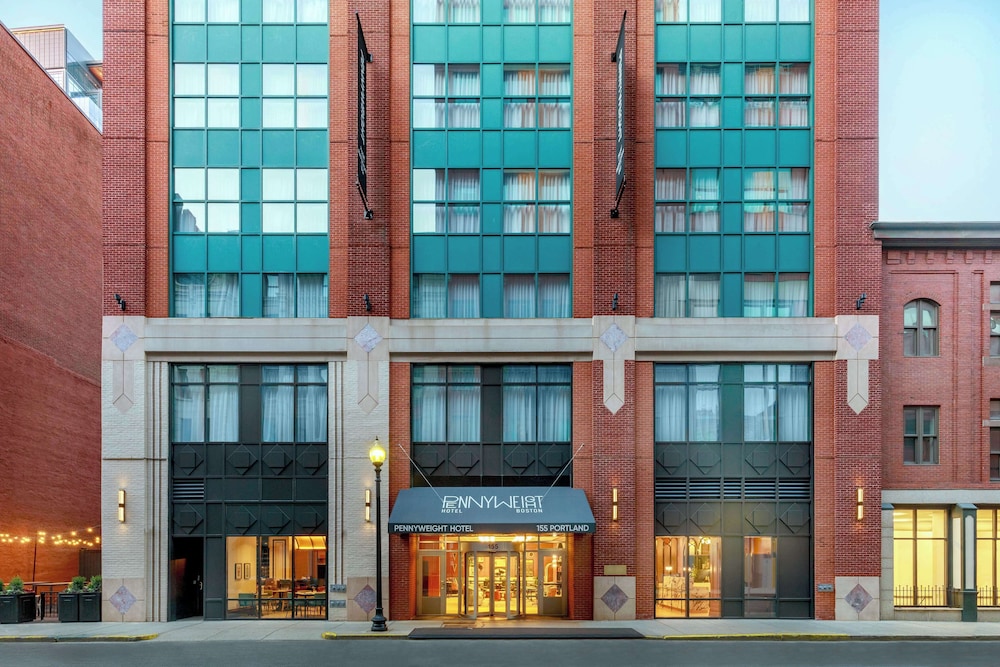 Pennyweight Hotel Boston Curio Collection by Hilton in Boston, United States