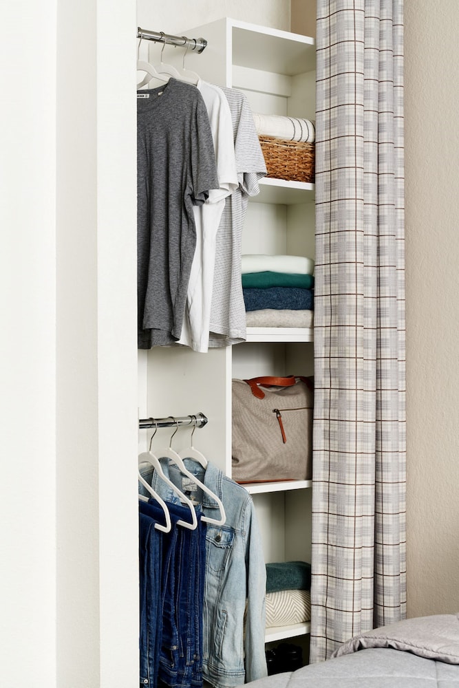 InTown Suites Extended Stay Fort Lauderdale - photo 3