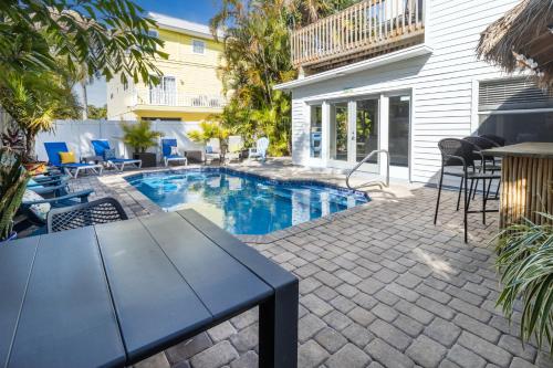 Anna Maria Oasis — Holmes Beach — photo 5