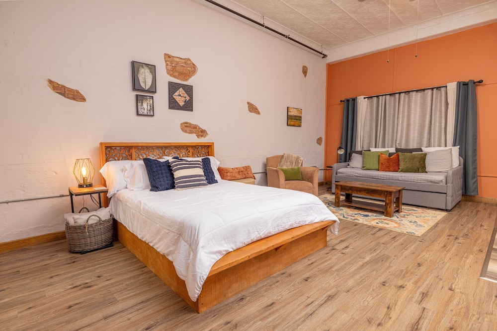 Hartwell Suites - photo 7