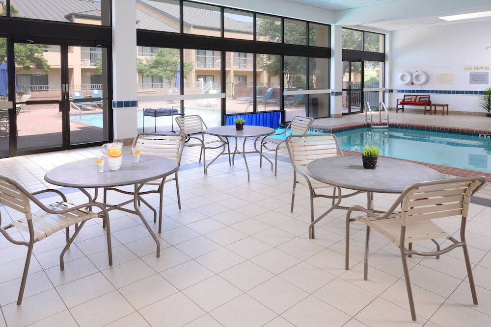 Courtyard by Marriott Dallas Las Colinas - photo 24