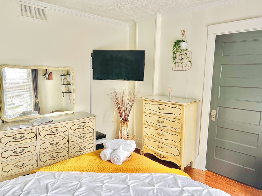 Speedway Legacy Inn - photo 15