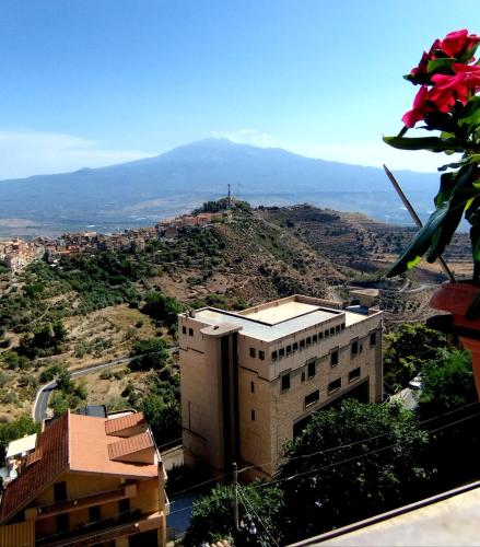 La Terrazza Panoramica — hotel in Centuripe