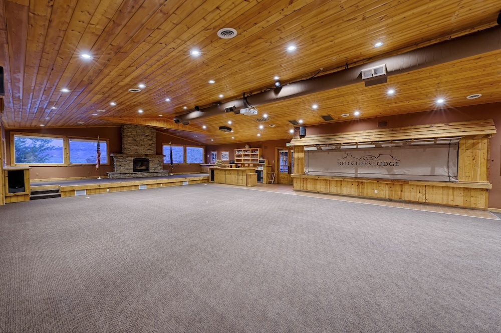 Red Cliffs Lodge - photo 66