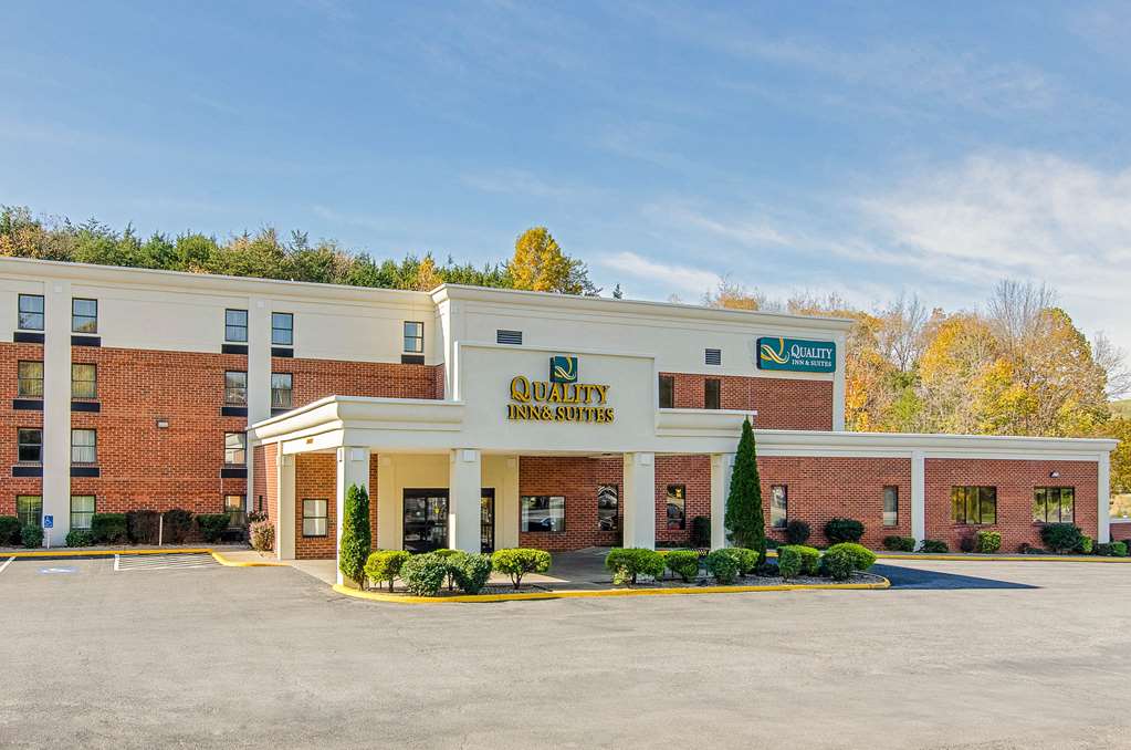 Quality Inn & Suites Lexington near I 64 and I 81 - photo 4