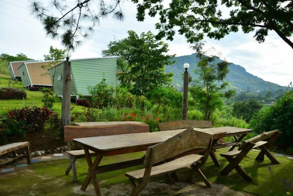 Red Z Cool Mountain Resort in Khao Kho, Thailand