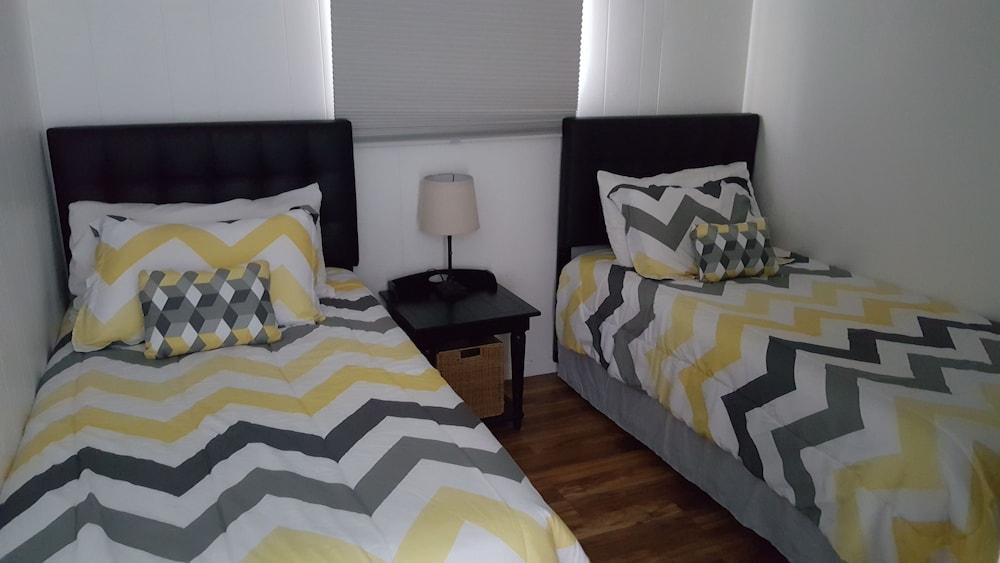 Lake Breeze Resort - photo 12