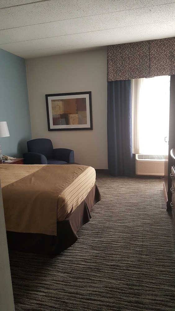 The Hotel at Dayton South - photo 8