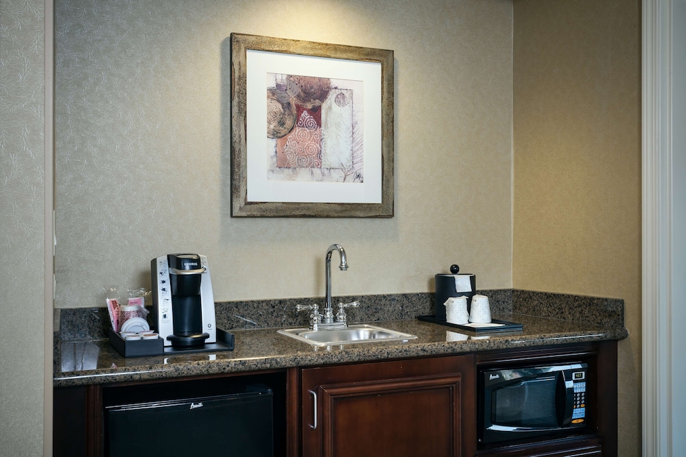 Hilton Garden Inn Seattle Issaquah - photo 22