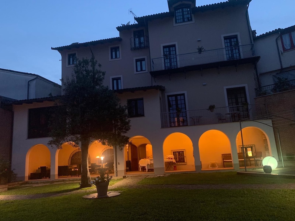 Locanda San Giacomo — hotel in Agliano Terme