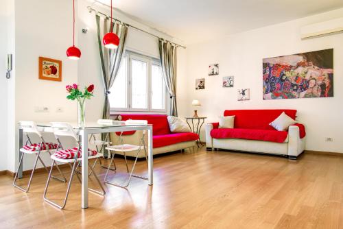 Lovely apartment in Rome Casetta Mattei — 4-Star Luxury Hotel in Rome, Italy