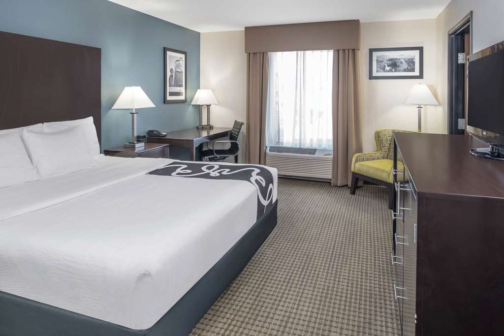 La Quinta Inn & Suites by Wyndham Moscow Pullman - photo 19