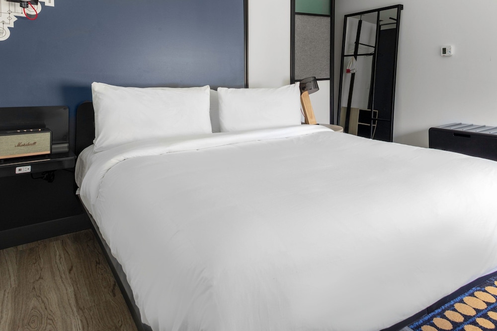 Aloft Nashville Airport - photo 8