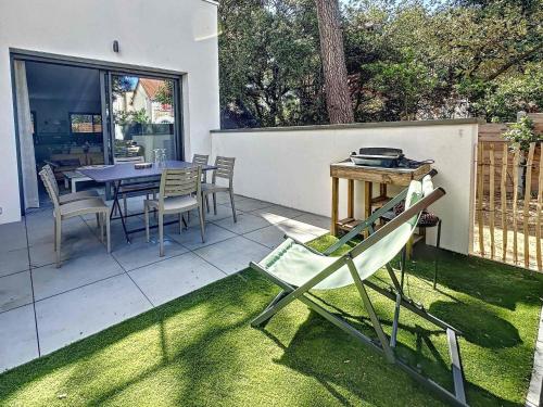 La Pinede 350m de la Plage in Les Sables-D'olonne, France