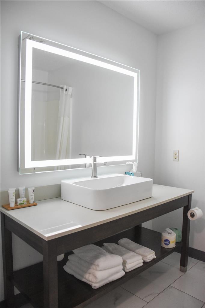 Country Inn & Suites by Radisson Bloomington Normal West IL - photo 8