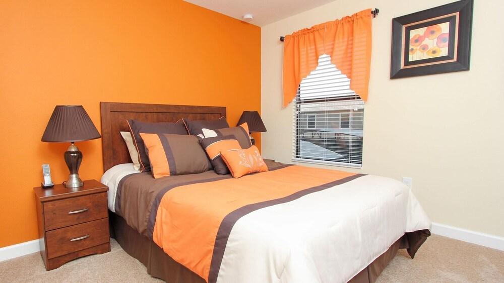 Hotel 1424 Thunderbird Road - photo 27
