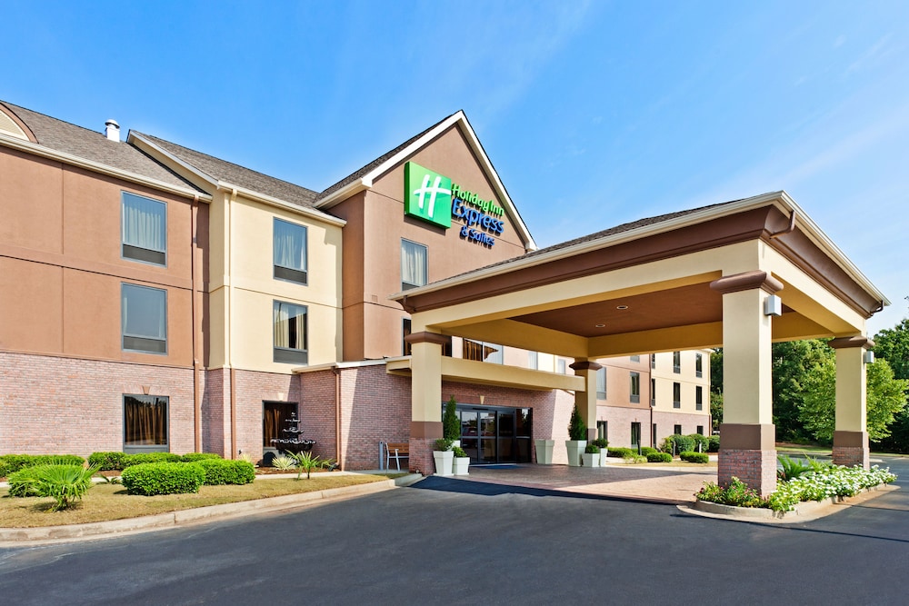 Holiday Inn Express & Suites Greenville Spartanburg by IHG - photo 38
