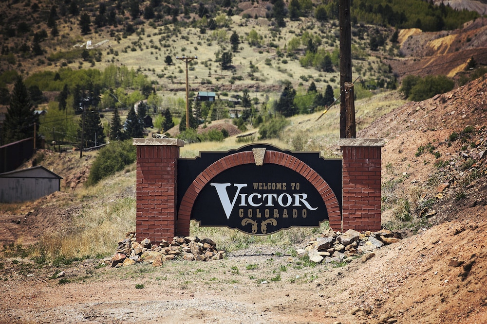 Victor Hotel - photo 87
