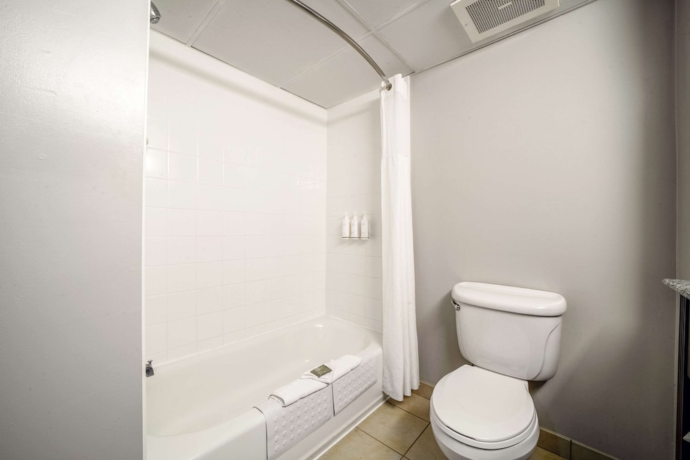 Country Inn & Suites by Radisson Ontario at Ontario Mills CA - photo 32