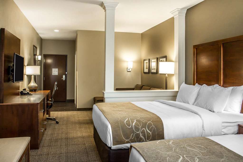 Comfort Suites Hartville North Canton - photo 10