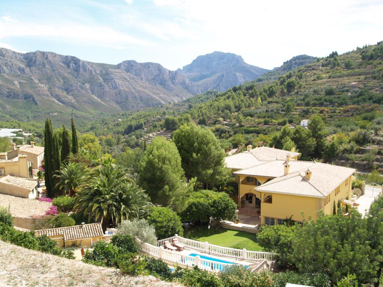 Hotel Villa Lehmi — Alicante