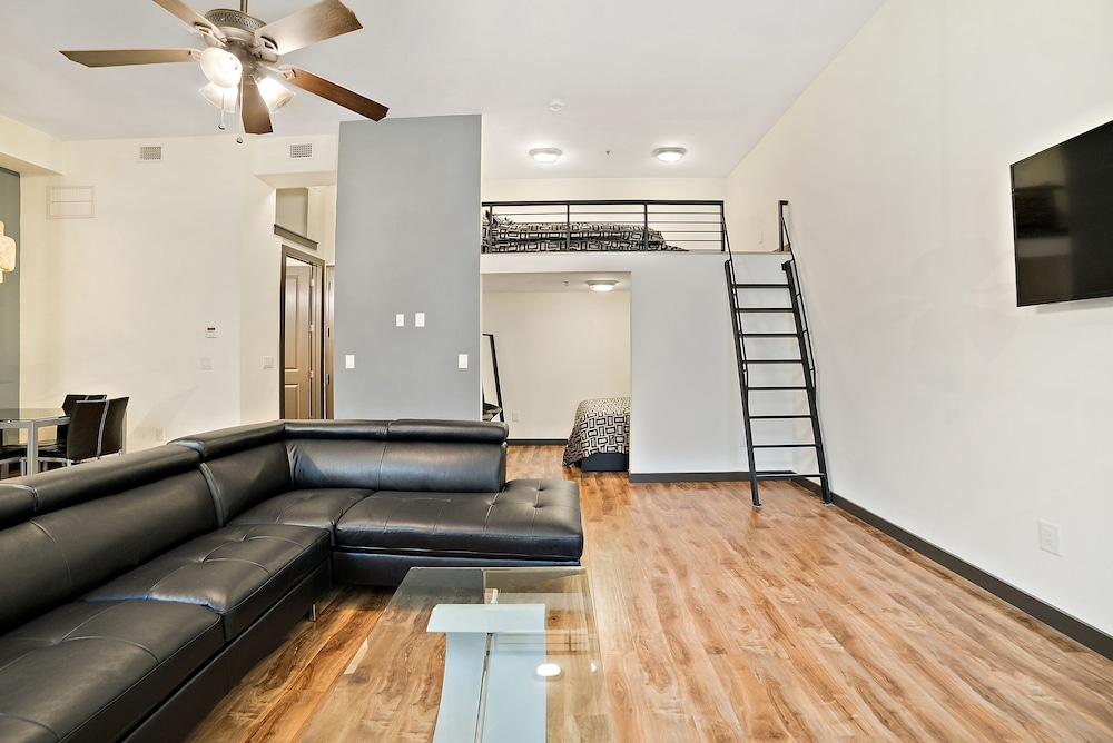 Old West Lofts Down Town Tampa - photo 31