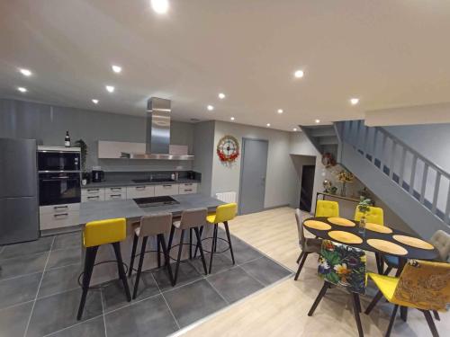 Le Palais Duplex — Autun