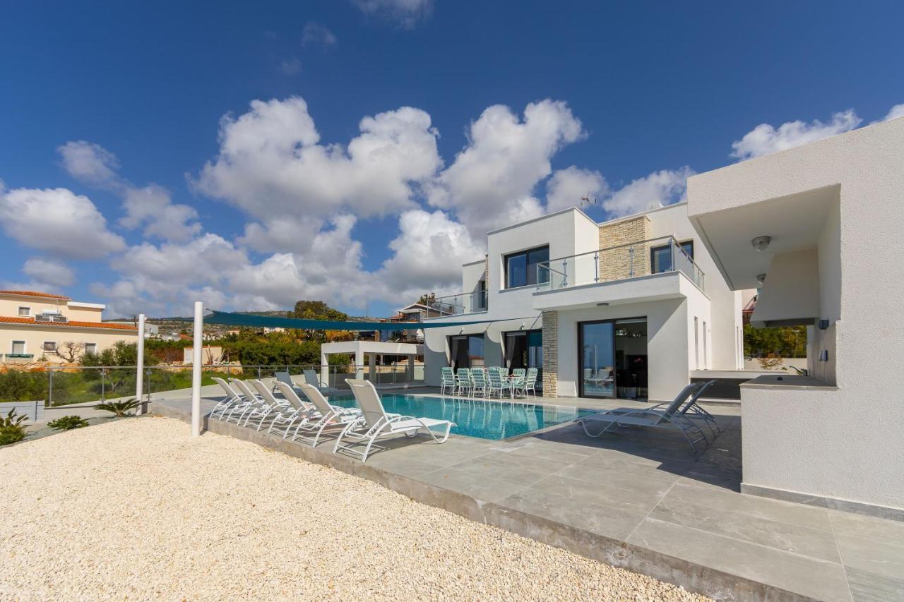 Villa Aldebaran — 4-Star Luxury Hotel in Pegeia, Cyprus