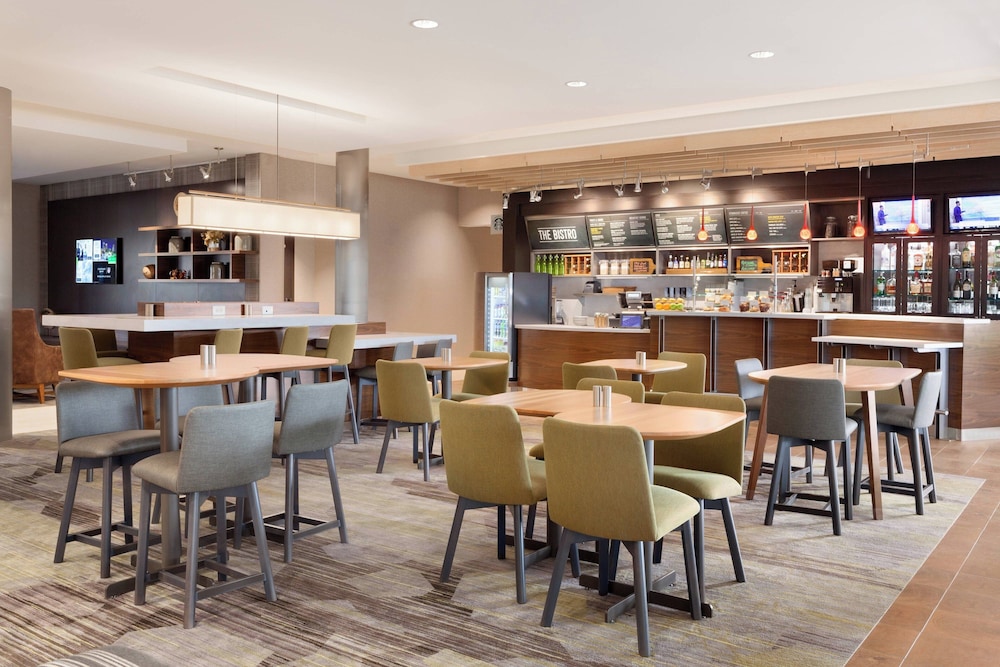 Courtyard by Marriott Boston Dedham Westwood - photo 2