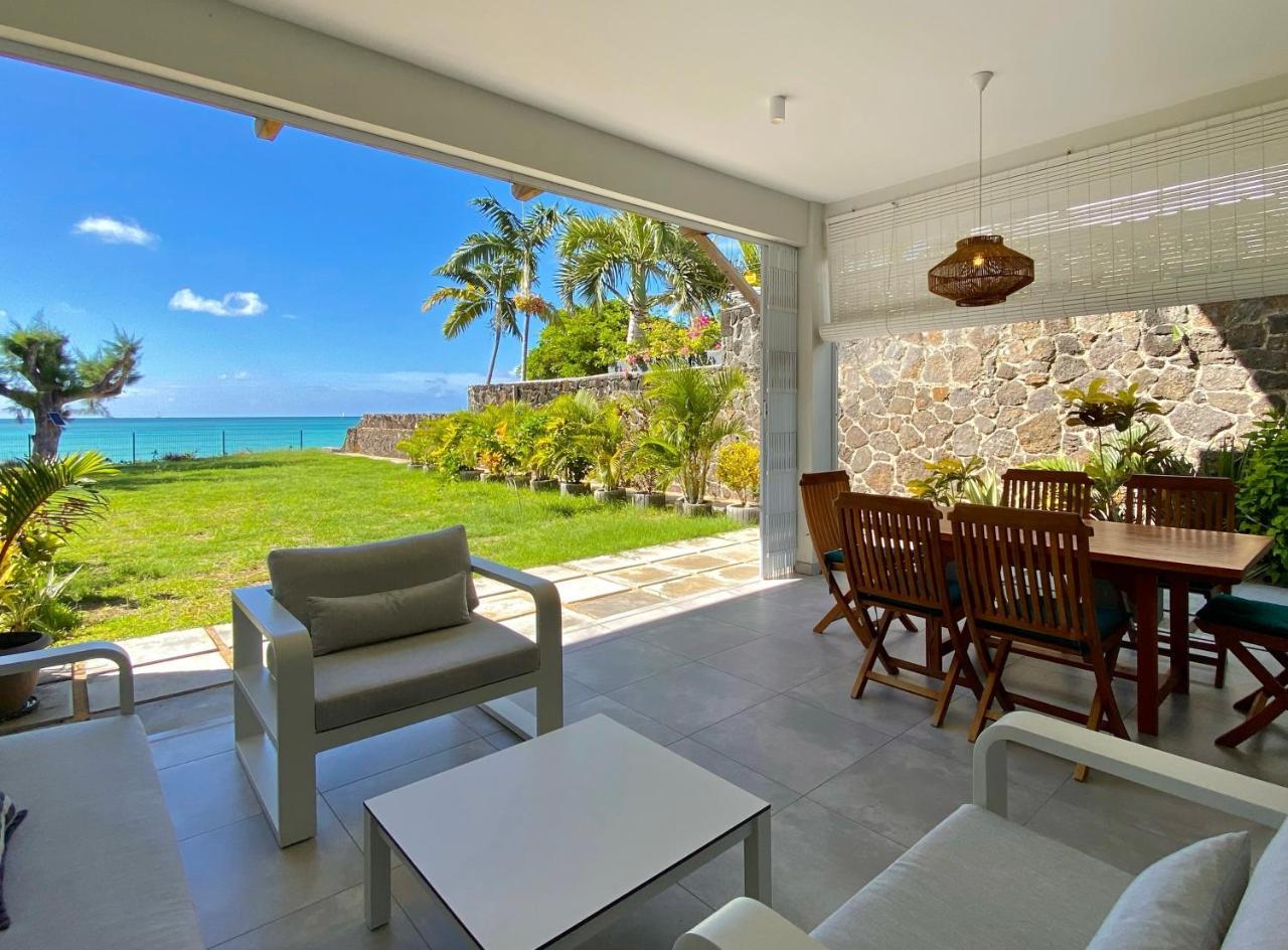 Beachfront Duplex with Direct Beach Access - carbon neutral hotel in Cap Malheureux