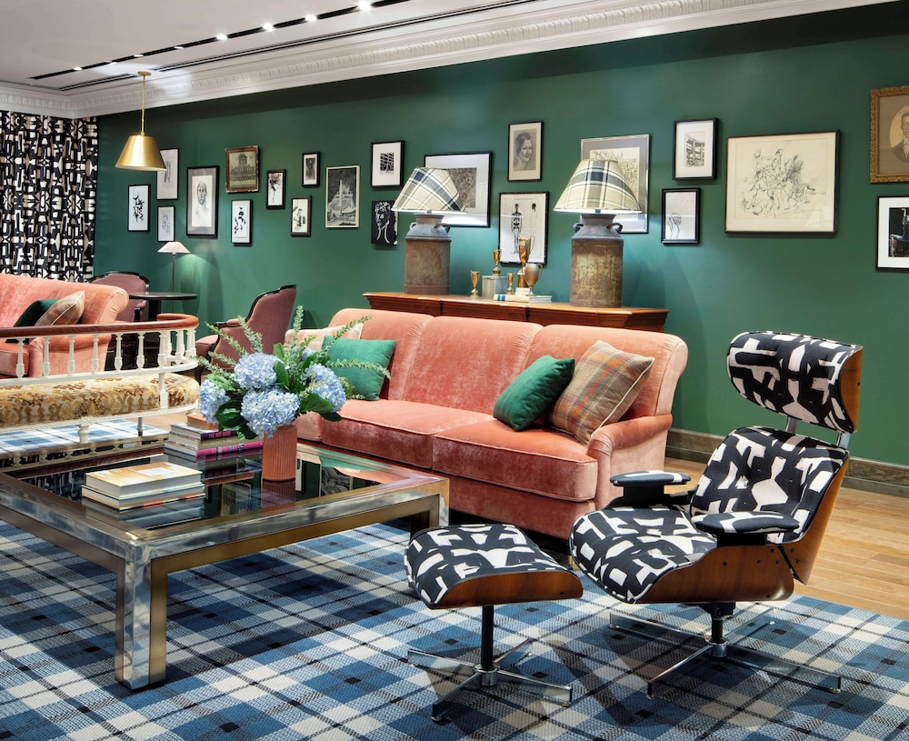 Graduate by Hilton State College - photo 4