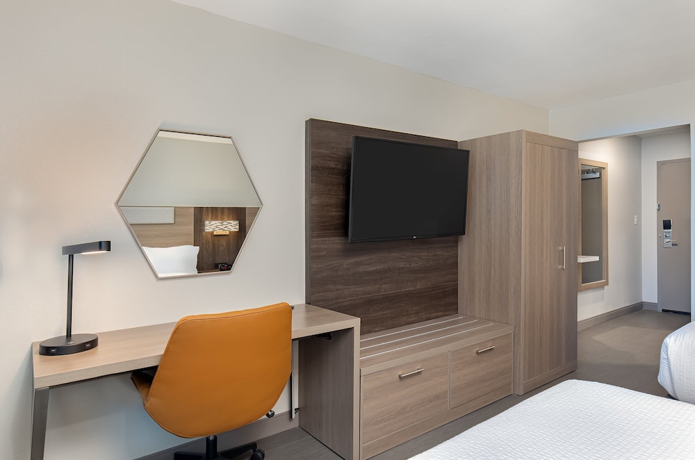 Holiday Inn Express Atlanta Airport North by IHG - photo 7