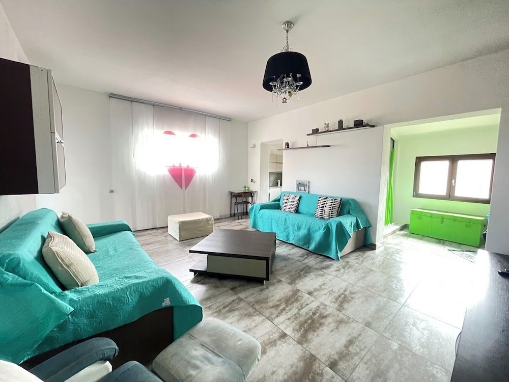 H 51 Family House — 4-Star Luxury Hotel in Budoni, Italy