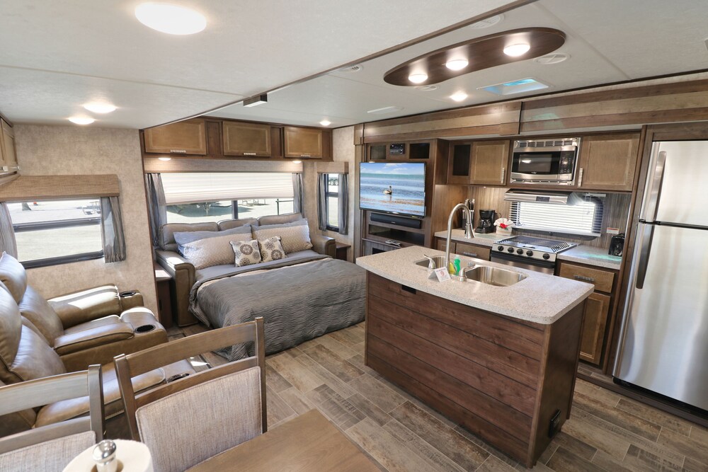 Sunshine Key RV Resort & Marina - photo 24