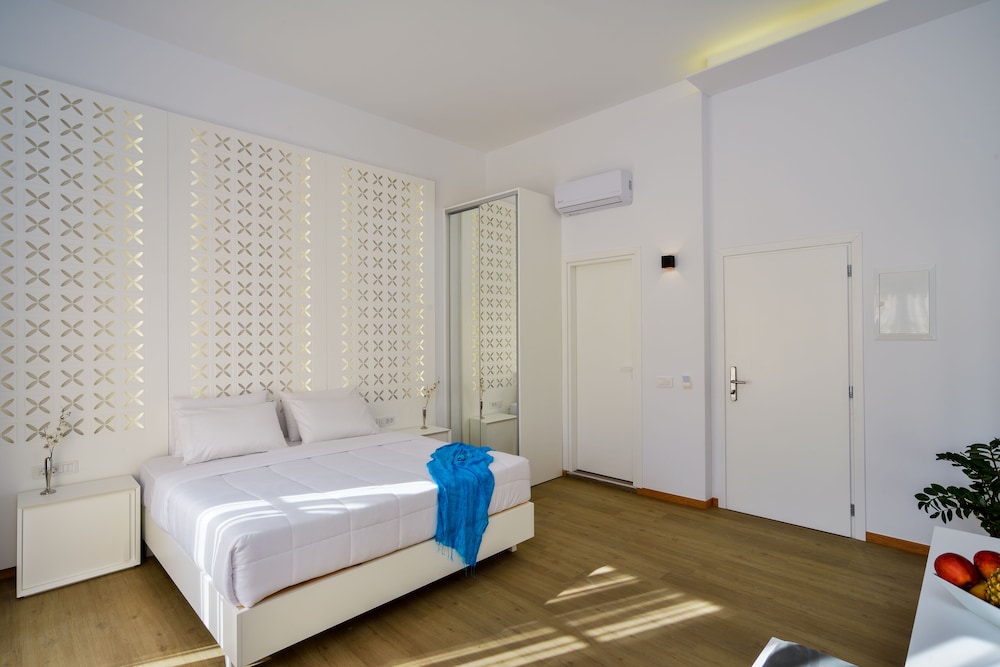 Elia Portou Luxury Residence — 4-Star Luxury Hotel in Chania, Greece