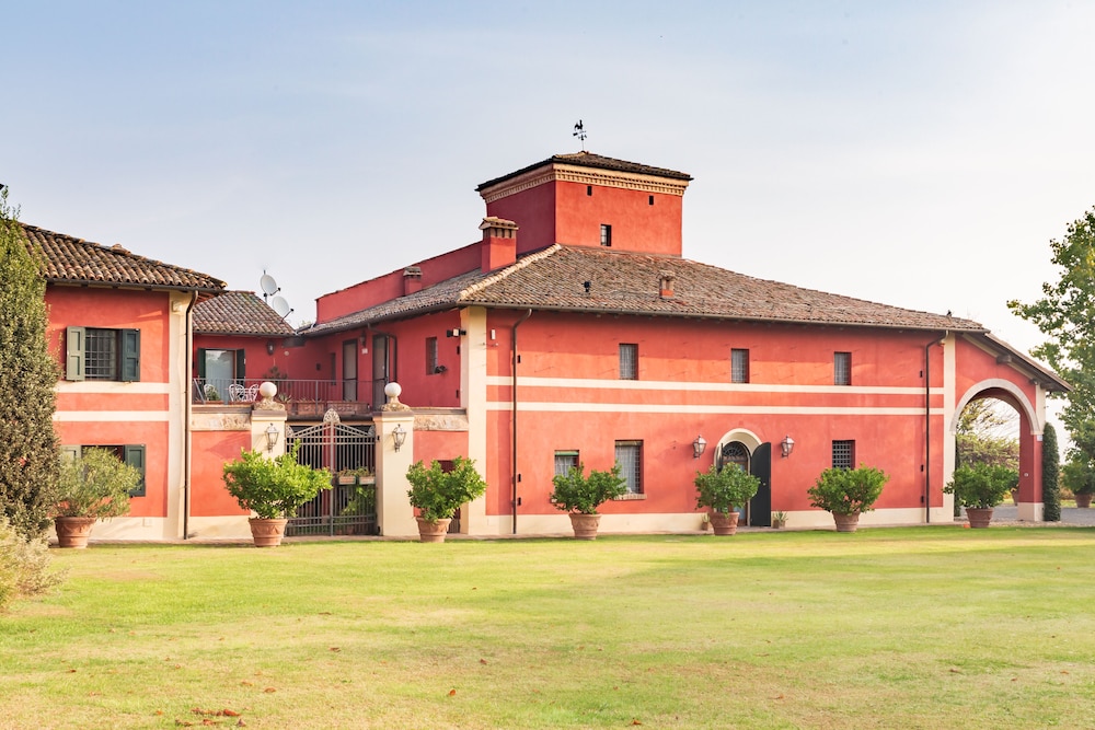 Ca Palazzo Malvasia Bolognarooms 5886113 — Sasso Marconi