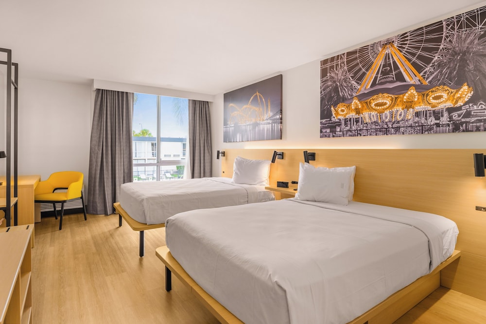 B&B Hotel Orlando International Drive Near Universal Newly Renovated - photo 5