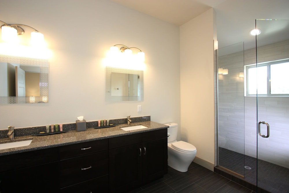 Vineyard View Inn - photo 13