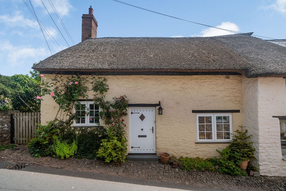 4 Bishops Cottages in Minehead, United Kingdom