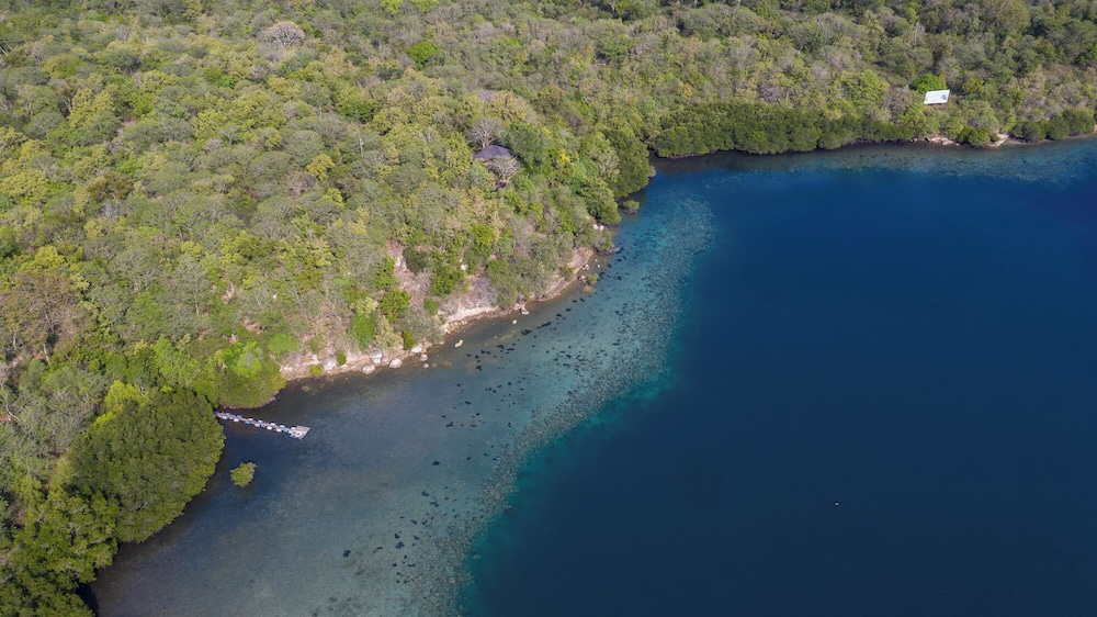 Menjangan Ecolodge CHSE Certified - carbon neutral hotel in Singaraja