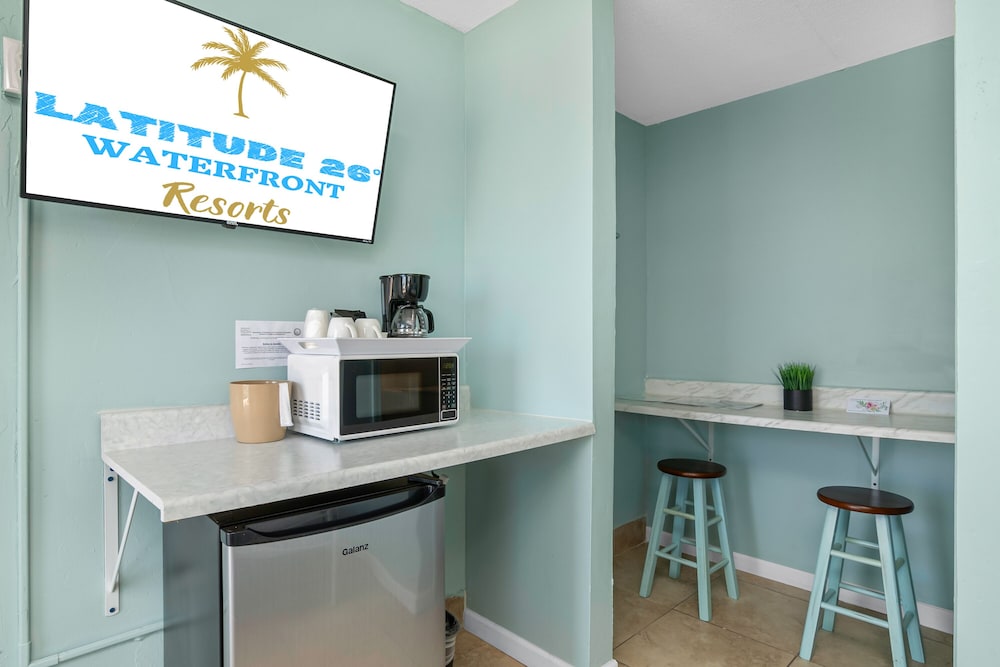 Latitude 26 Waterfront Boutique Resort Fort Myers Beach - photo 42