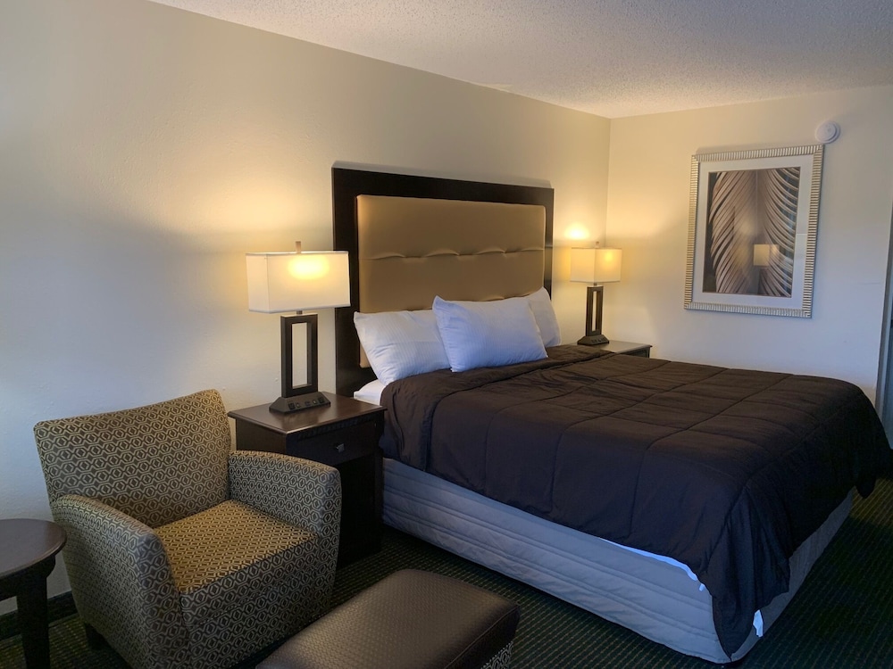 Blackwater Inn — Milton — photo 2