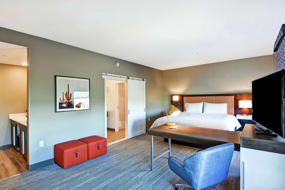 Hampton Inn & Suites Tucson Marana - photo 13