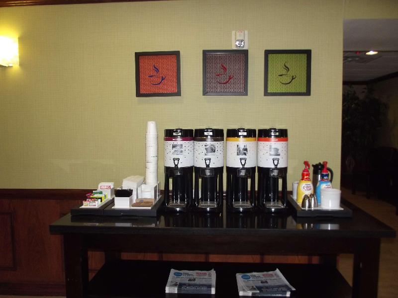 Hampton Inn & Suites Gainesville - photo 66