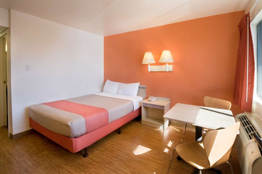 Motel 6 Pendleton OR - photo 17